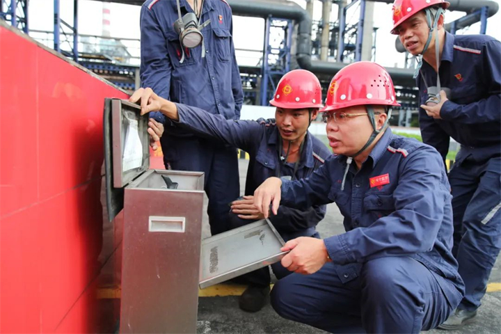 1710477559541542914.jpg 1710477559541542914.jpg